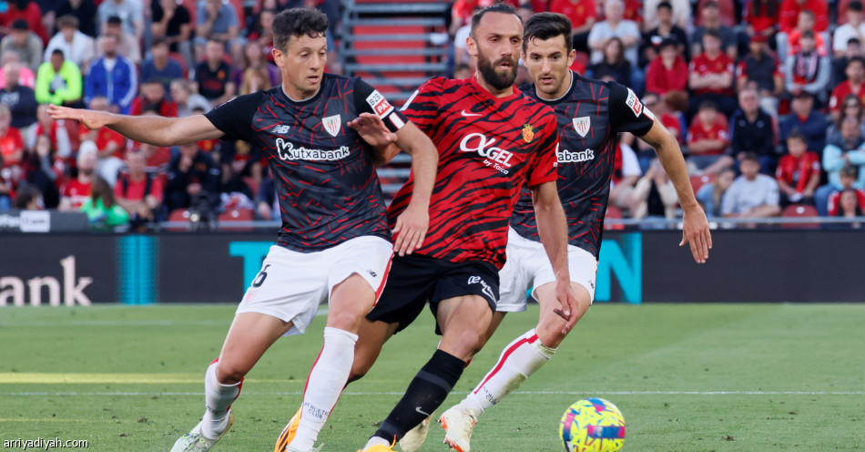 أتلتيك بلباو يبتعد عن المراكز القارية