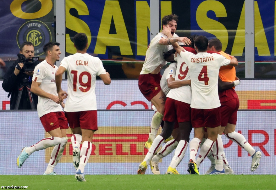 روما يضاعف معاناة إنتر