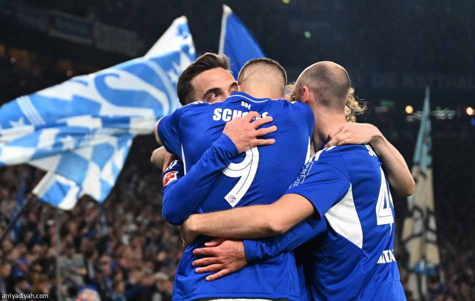 شالكة ينعش آمال البقاء بخماسية هيرتا برلين