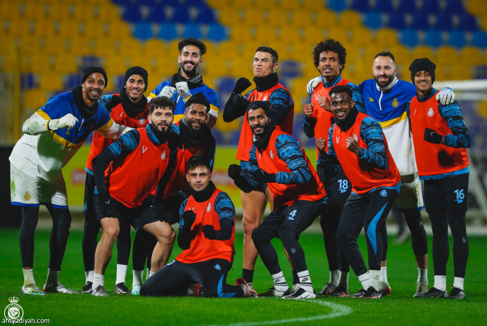 جارسيا يضع لمسات النصر لموقعة الشباب