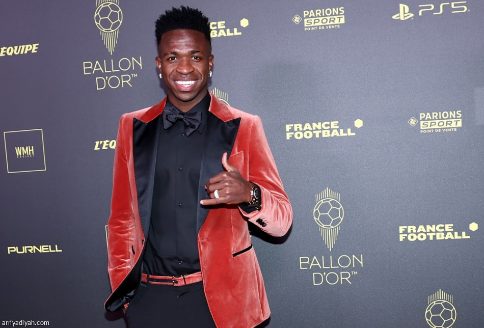 فينيسيوس يفوز بجائزة «سقراط»