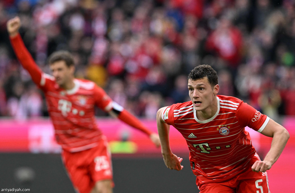 صراع «البوندسليجا».. بايرن ودورتموند يتعثران