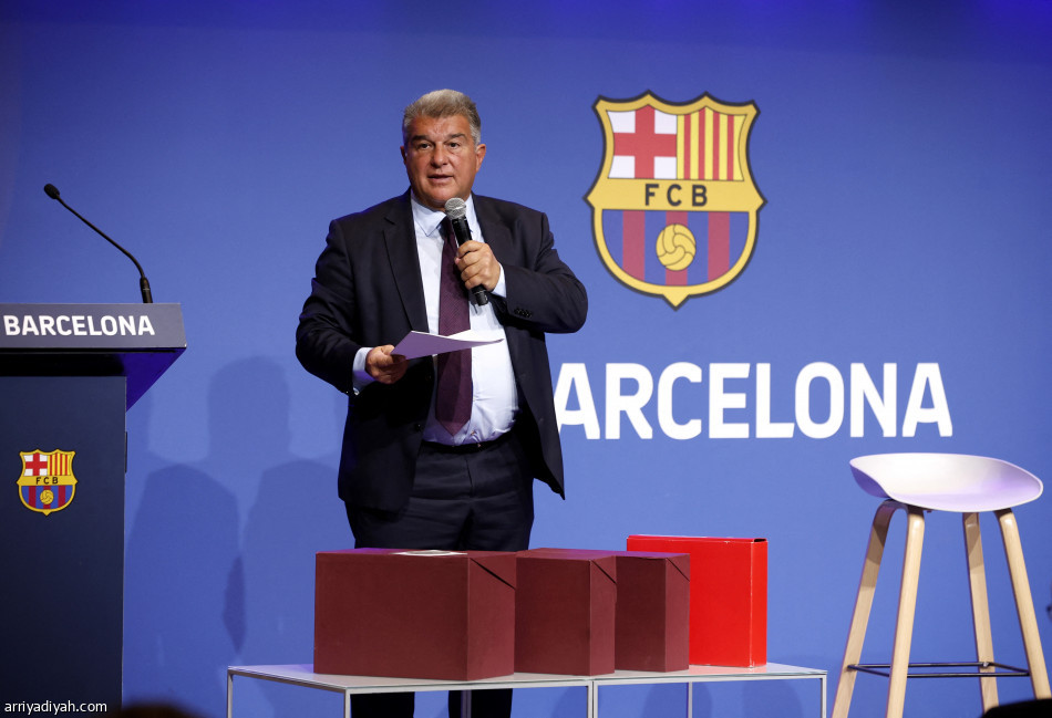 لابورتا: برشلونة يتعرض إلى حملة تشهير