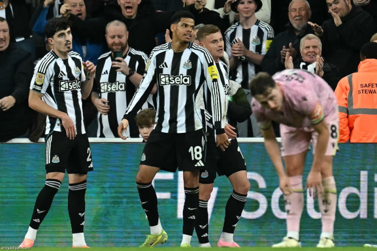 نيوكاسل يعبر
