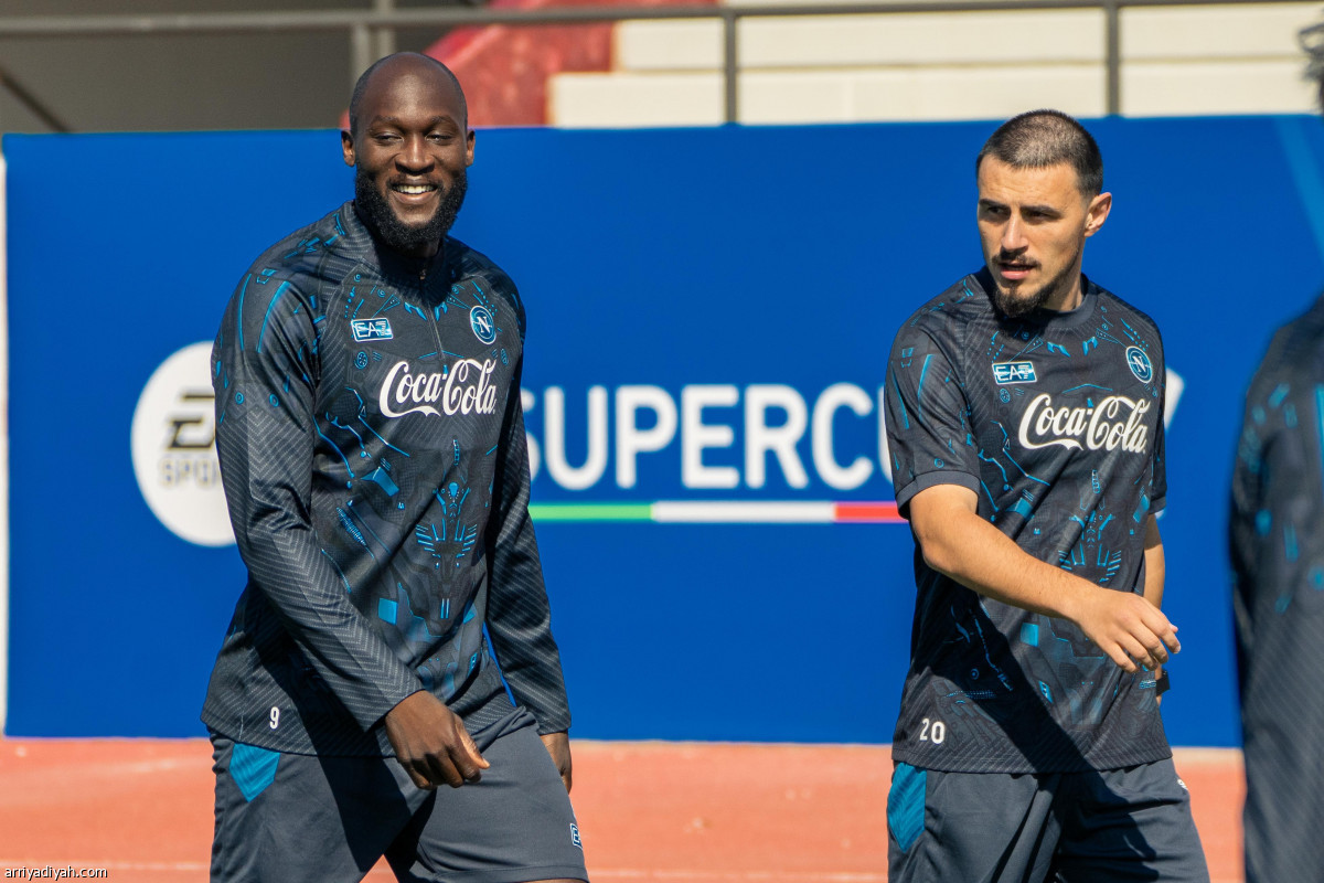 نابولي يتجهز في الرياض