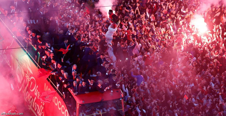 مئات الآلاف يستقبلون المنتخب المغربي