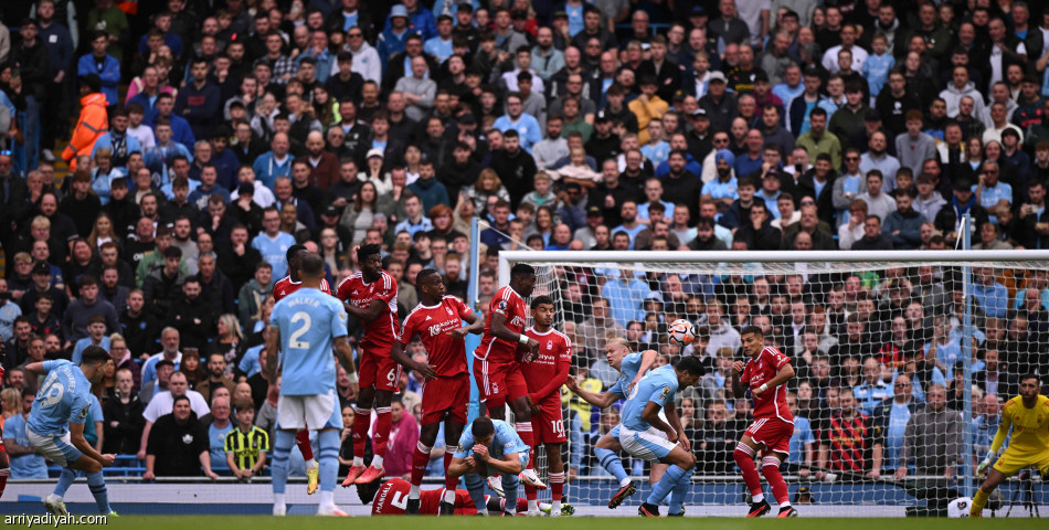 مانشستر سيتي يعزز صدارته بثنائية نوتنجهام