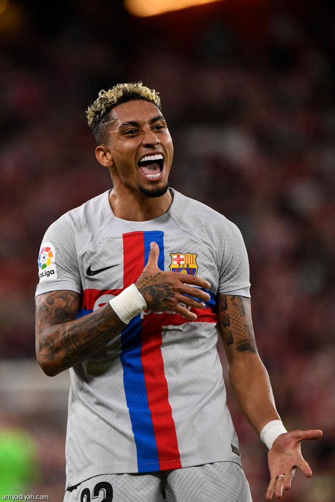 قبل الكلاسيكو.. برشلونة يخطف نقاط بيلباو