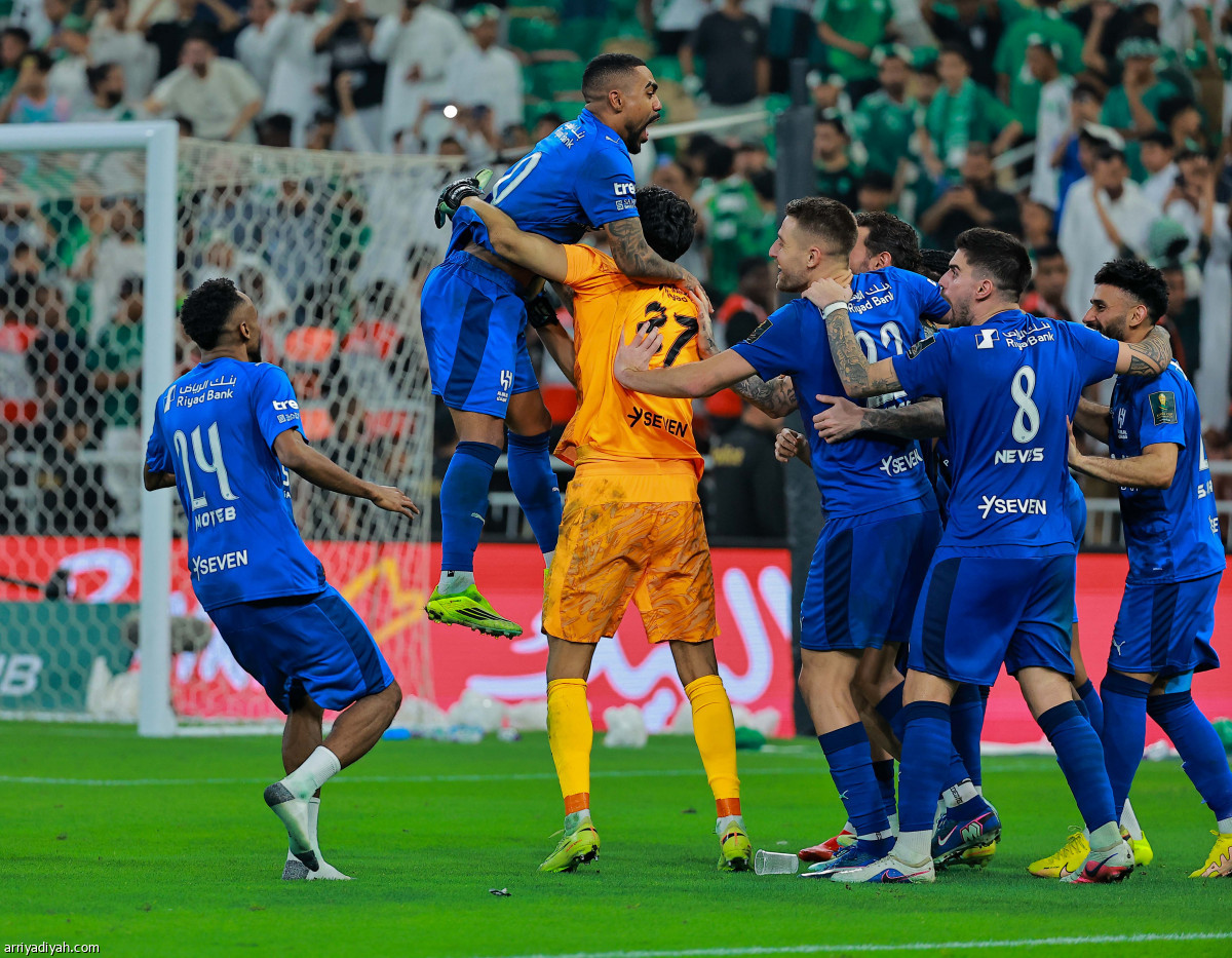 بونو يحسمها