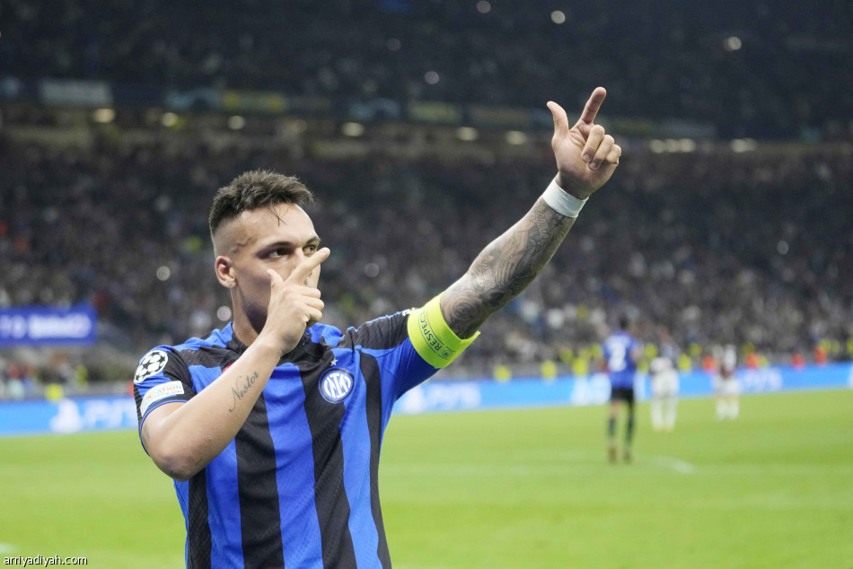 الإنتر
في النهائي السادس