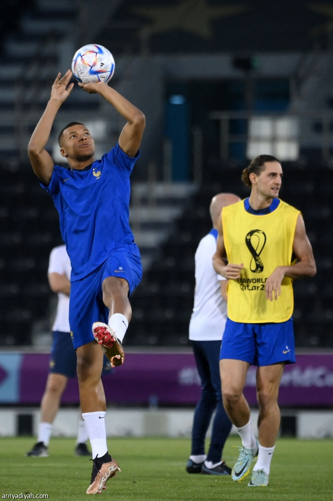 تونس تطارد الفرصة الأخيرة أمام فرنسا