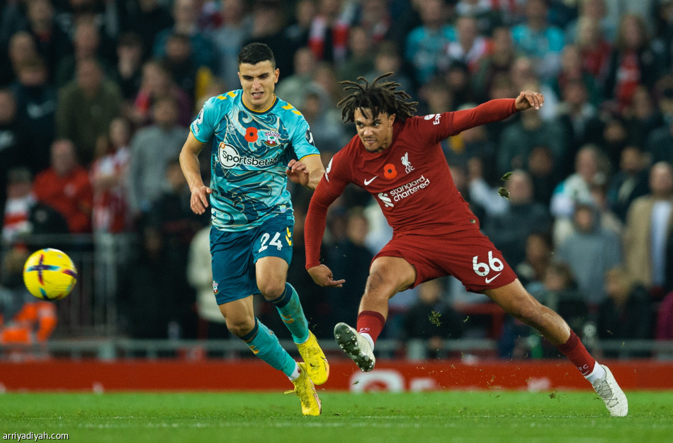 ليفربول يعبر ساوثهامبتون بثلاثية