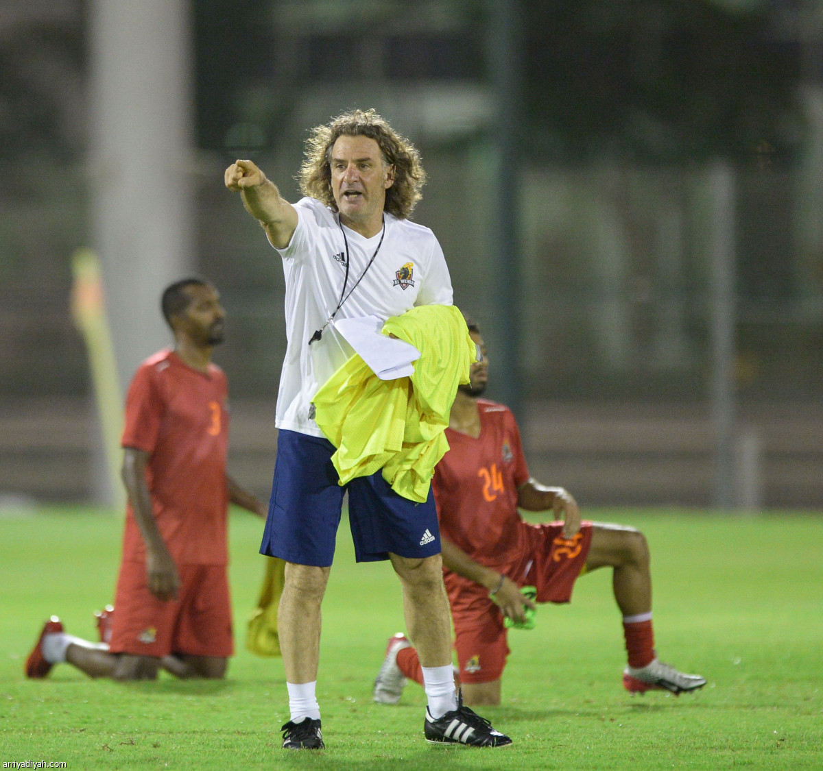 كارينيو يبدأ