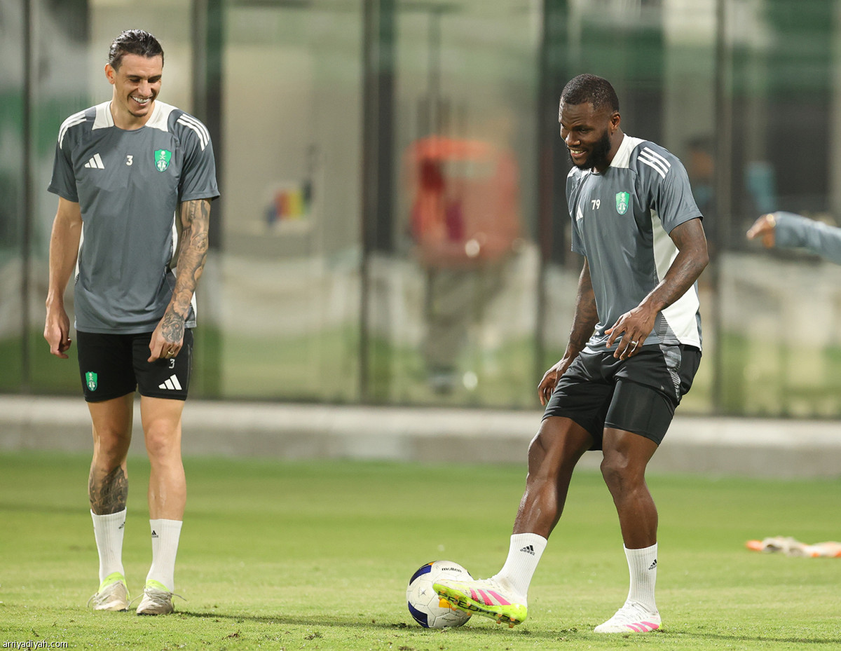 موعد مع التاريخ