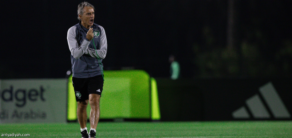 الأخضر.. مانشيني يرفع تحضيرات لبنان