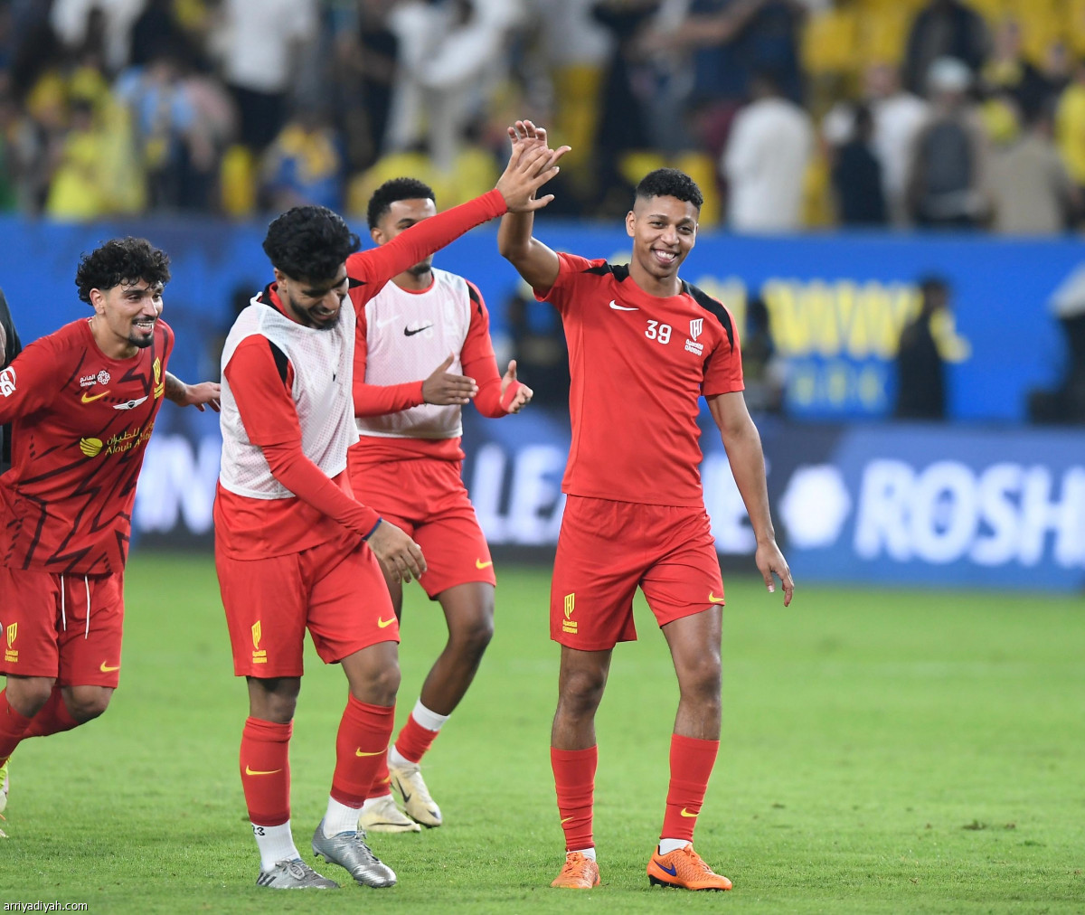 القادسية يصدم النصر