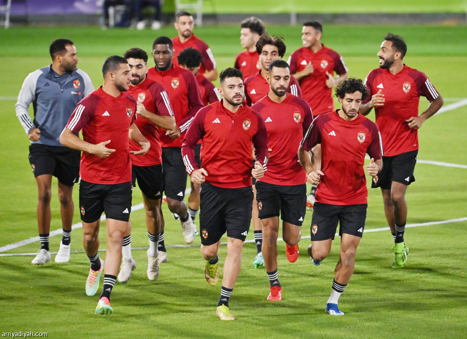 قبل مواجهة الاتحاد..
جلسة «كراون بلازا» تجدد الثقة