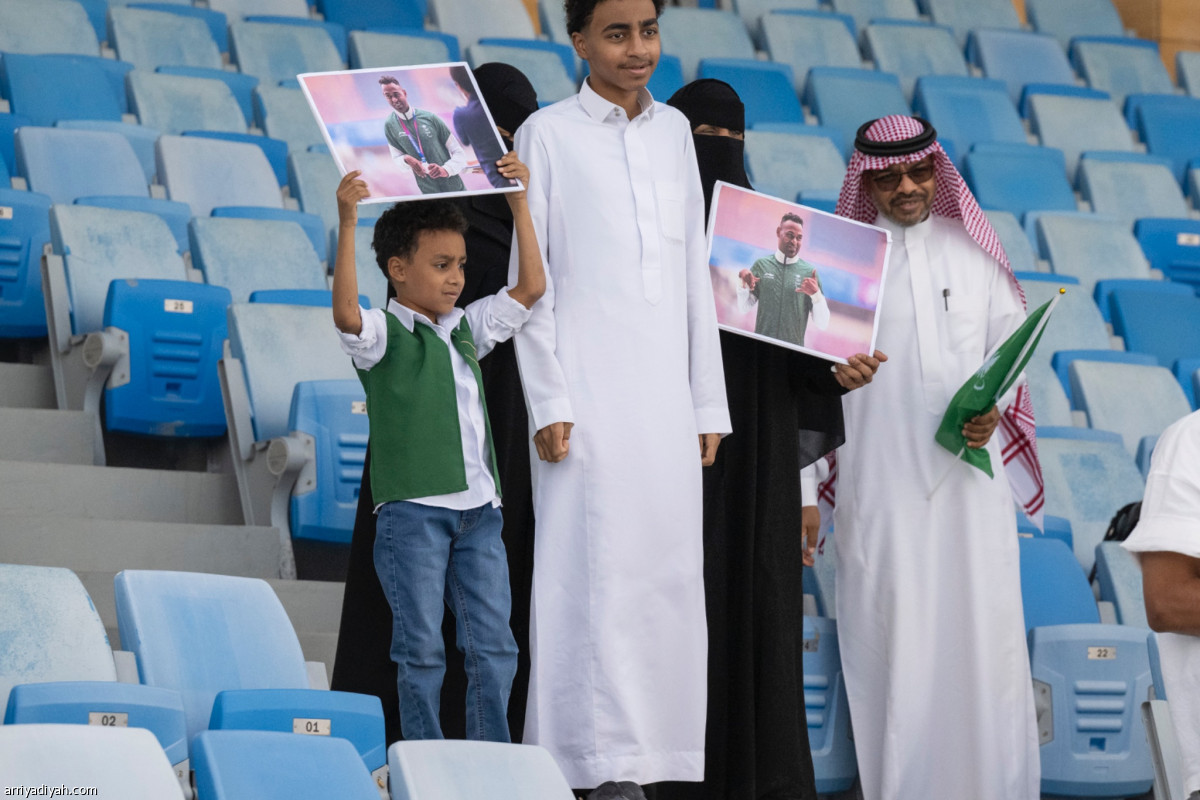 النخلي.. ذهبية القرص