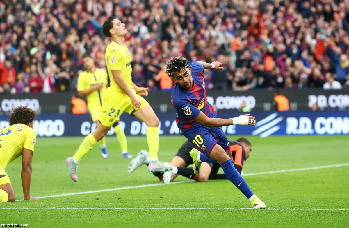 لامين في نادي الـ100