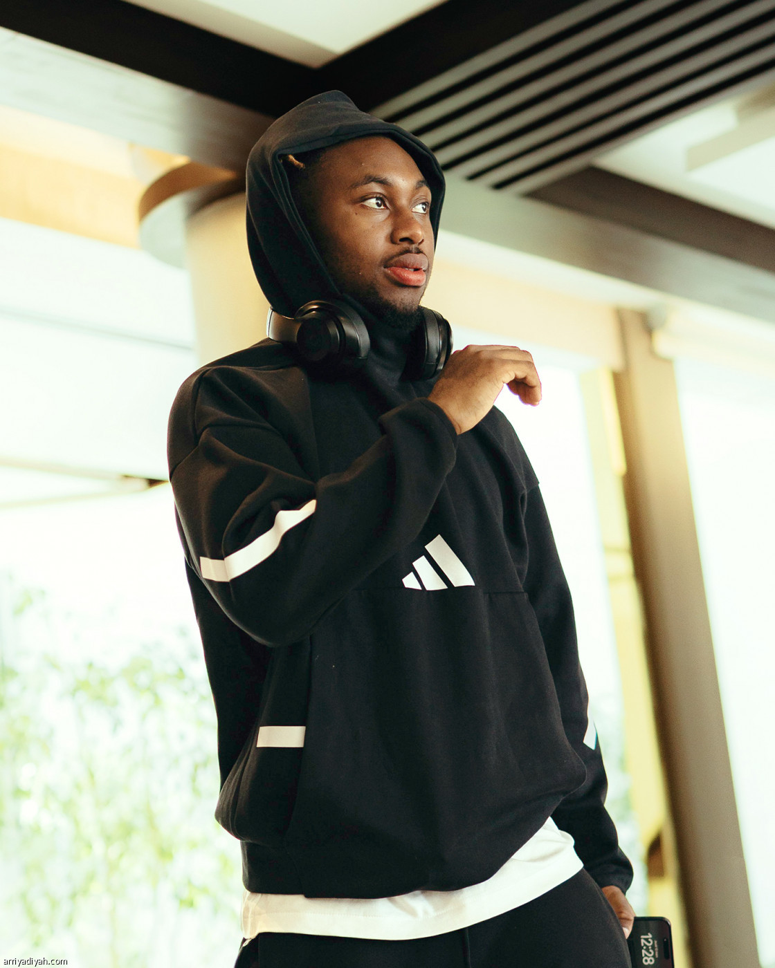 الأهلي يغادر