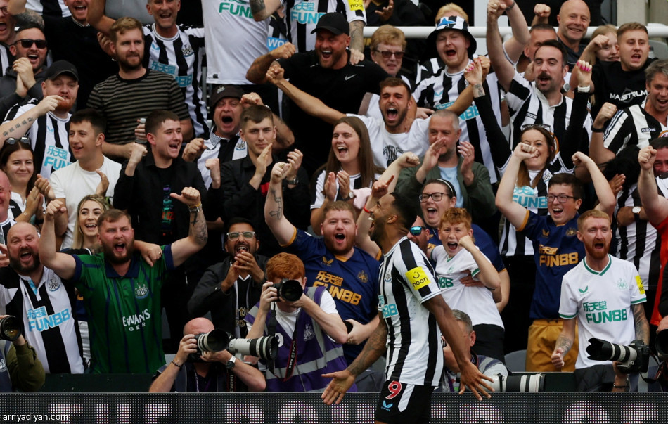 نيوكاسل يدشن مشواره بـ«ثنائية نوتنجهام»