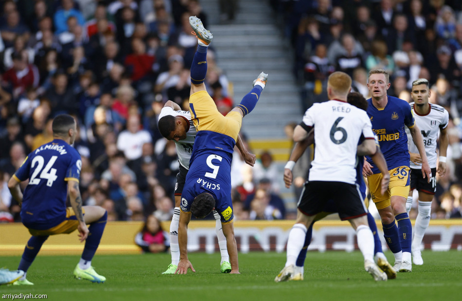 نيوكاسل يضرب فولهام برباعية