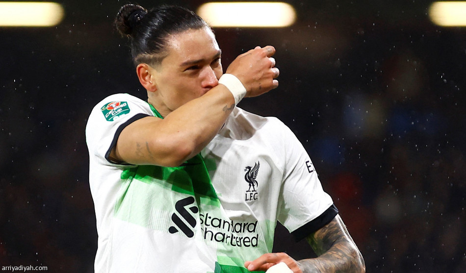 ليفربول وإيفرتون يتأهلان إلى ربع نهائي كأس الرابطة