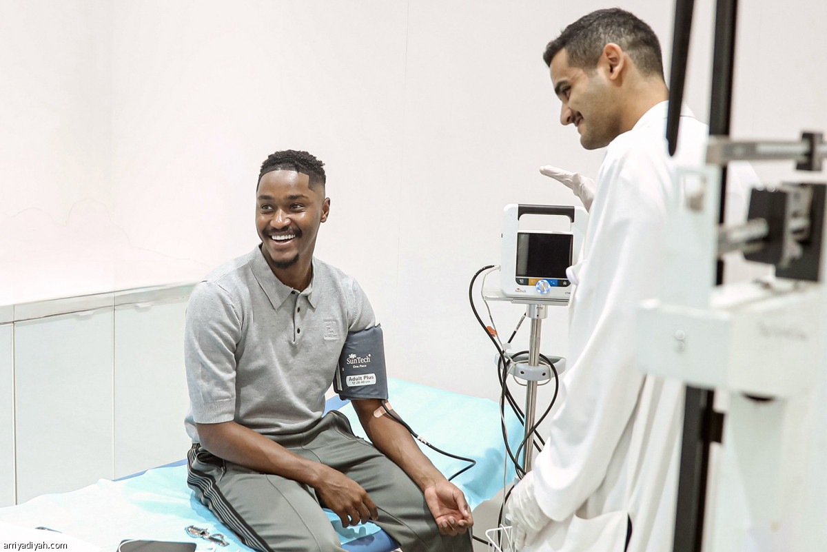 الفيحاء يفحص