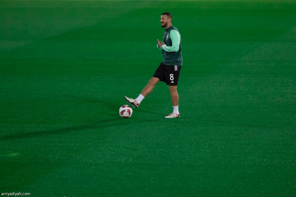 الأخضر.. مانشيني يصحح أخطاء التجارب بـ«الفيديو»