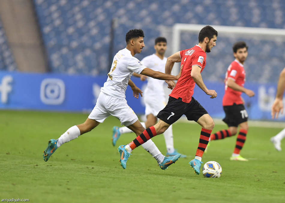 الريان يحبط مفاجآت الاستقلال