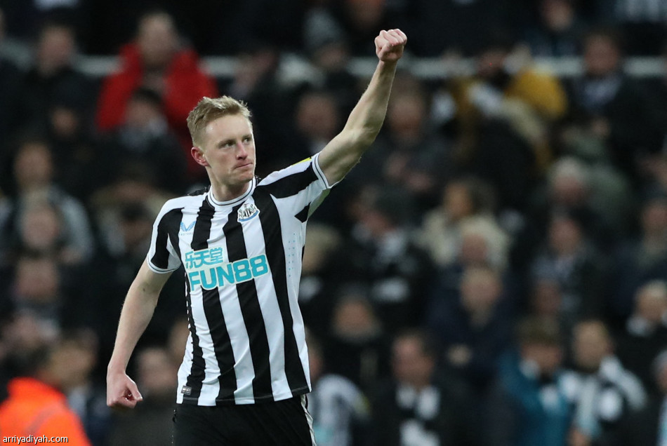 بعد 47 عاما.. نيوكاسل يبلغ نهائي الرابطة