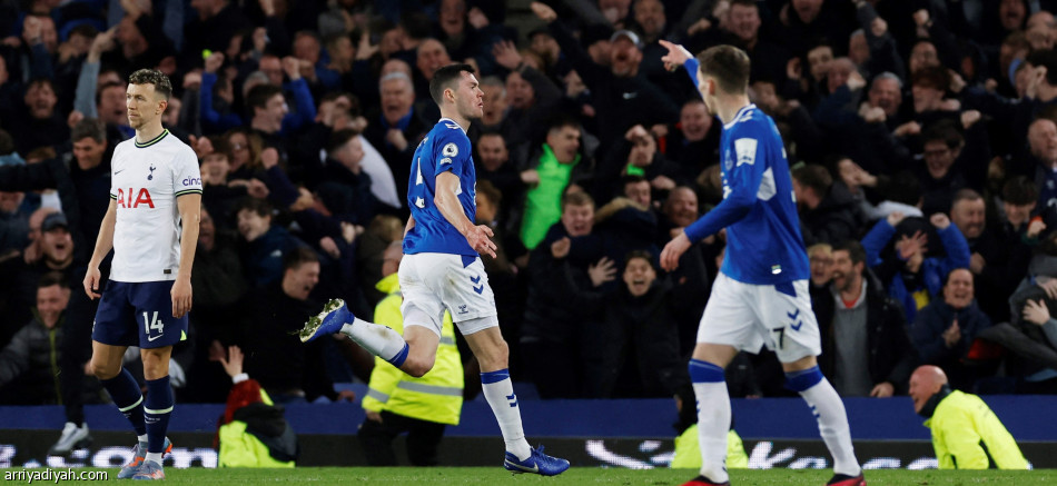 بتعادل إيفرتون.. توتنهام يقفز  إلى «الرابع»