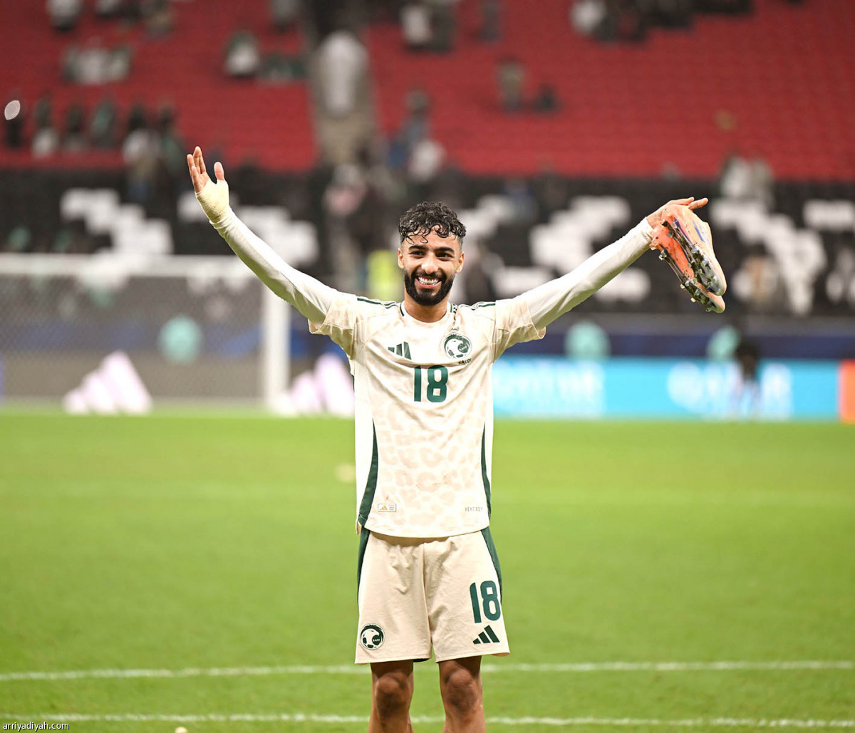 دعم جماهيري واحتفالات