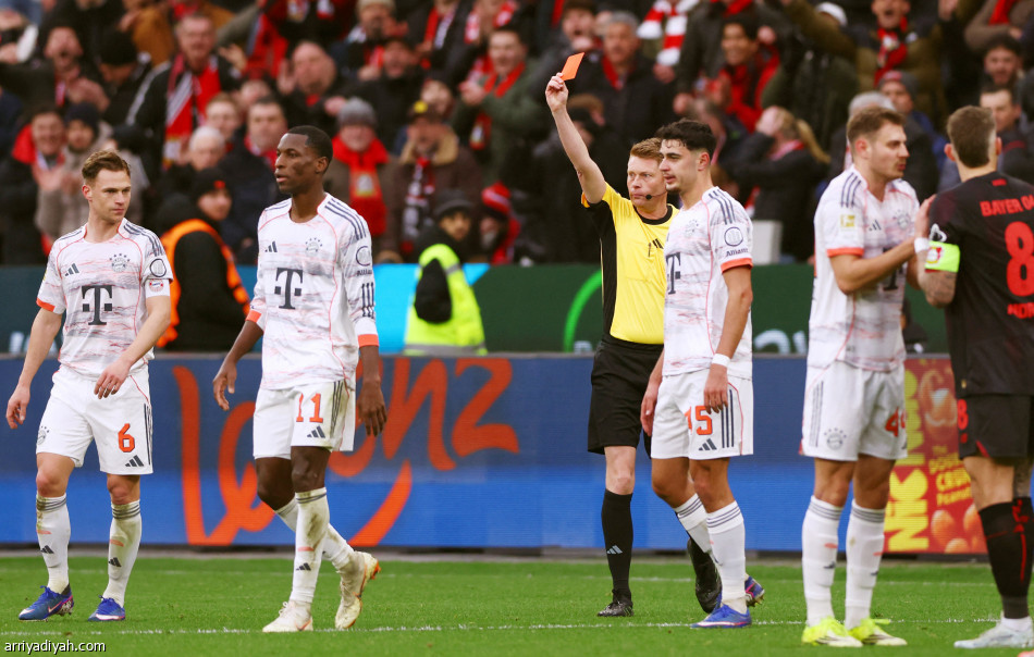 بايرن.. تعادل وبطاقتان حمراوان