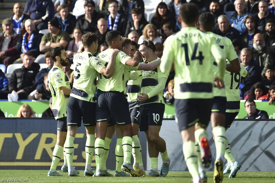 السيتي يعتلي الصدارة مؤقتا