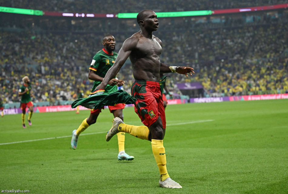 10 لحظات لا تنسى..
انتصار سعودي.. وميسي وينه؟