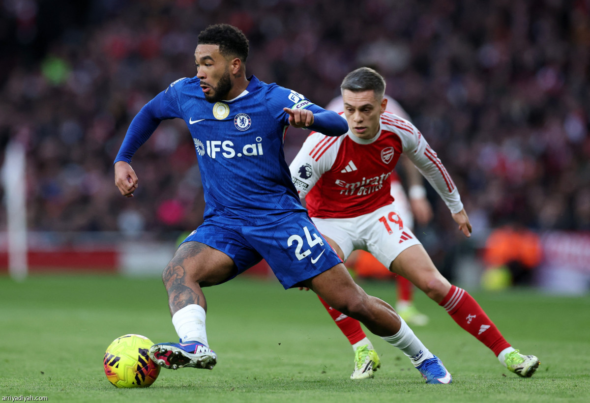 أرسنال يعزز الصدارة