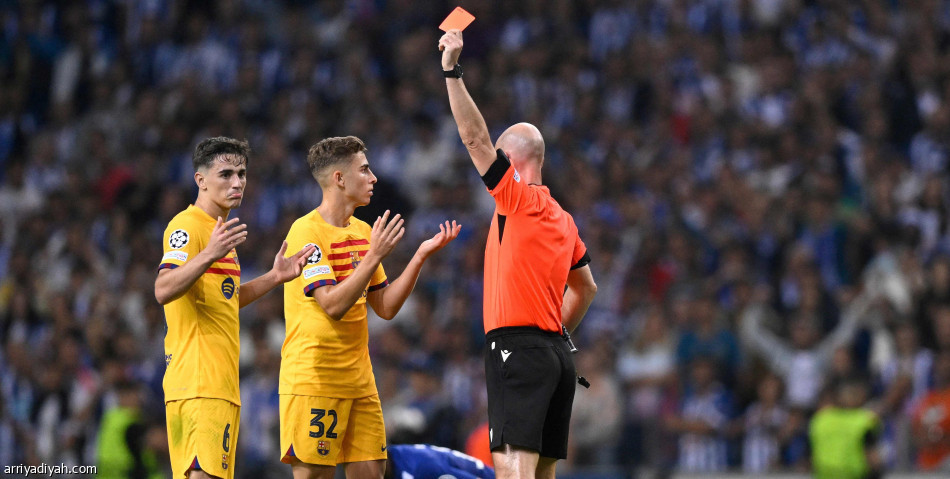 برشلونة يُسقط بورتو.. ويتصدر