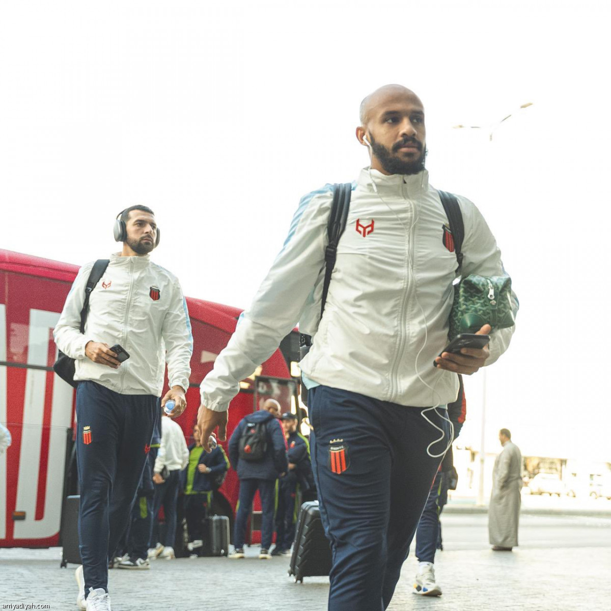 «المدرسة» في أبها