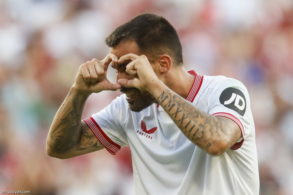 إشبيلية يكتسح ألميريا بخماسية