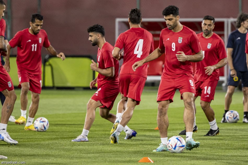 أمريكا وإيران.. مواجهة بعد 24 عاما