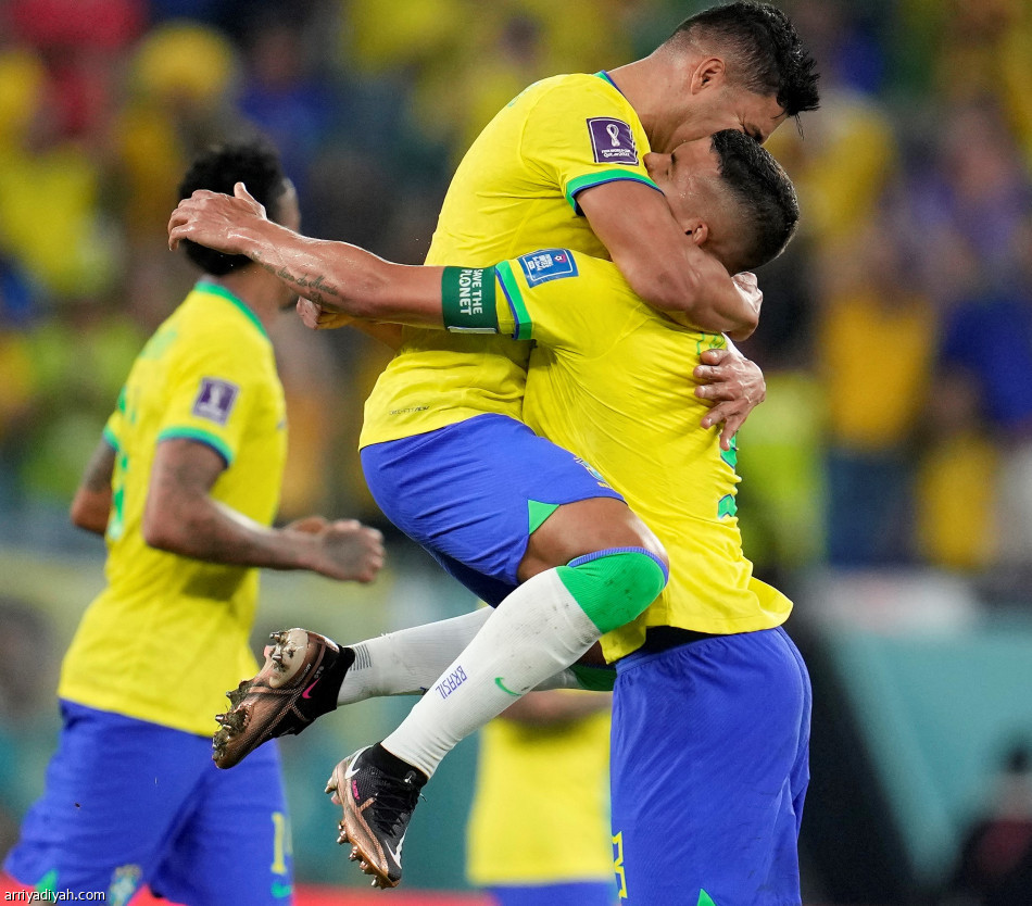 البرازيل تلحق بفرنسا إلى ثمن النهائي