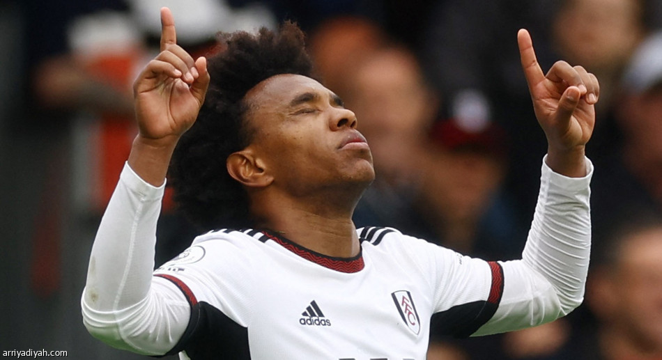 فولهام يؤزم موقف ليستر سيتي