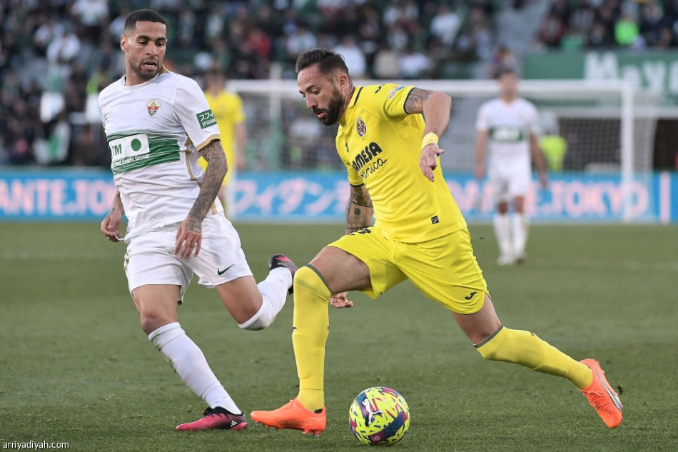 إلتشي يصعق فياريال.. وأتلتيكو يتعثر