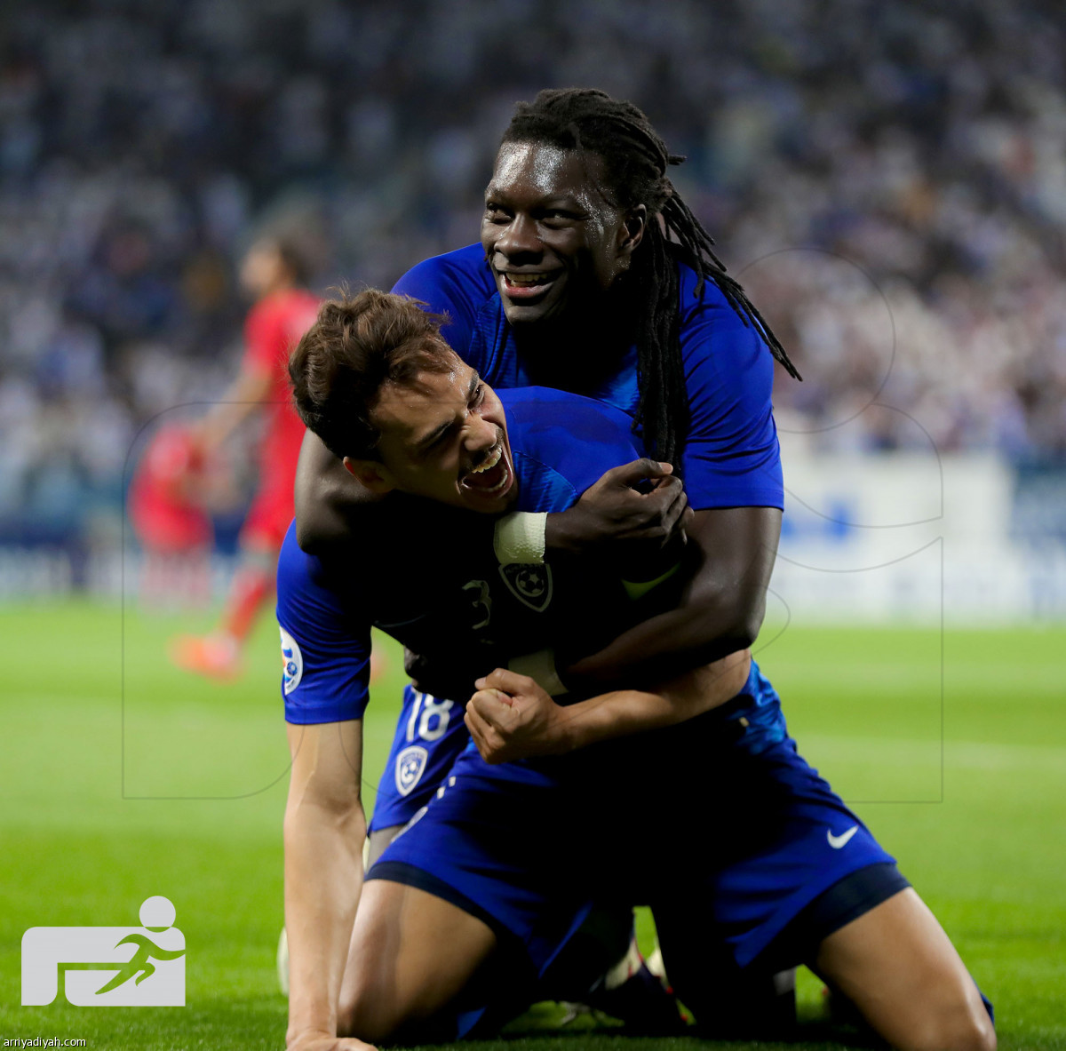 الأزرق يتلاعب بالدحيل