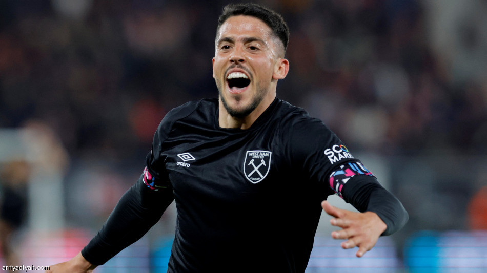 وست هام وفيورنتينا يتأهلان إلى نهائي دوري المؤتمر