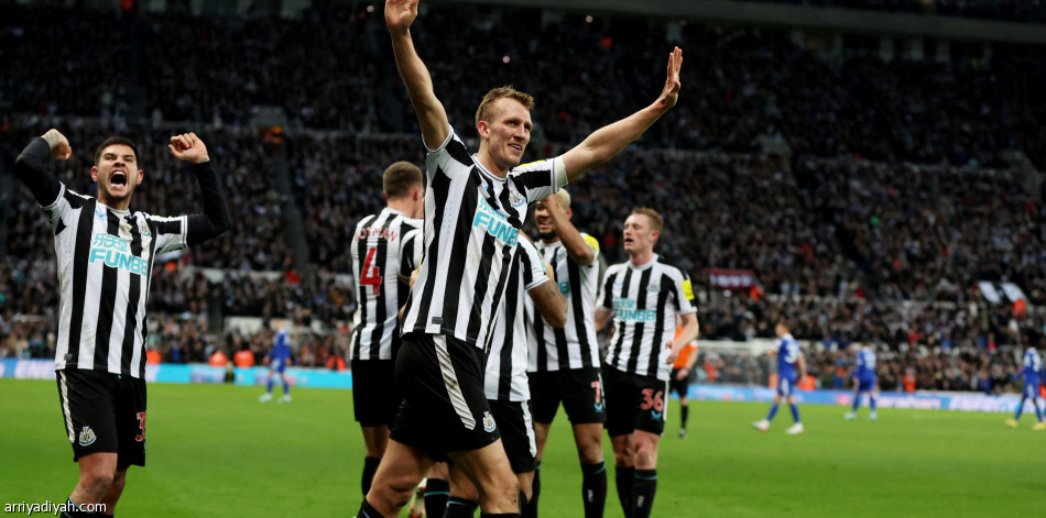 نيوكاسل ويونايتد يبلغان نصف نهائي الكأس