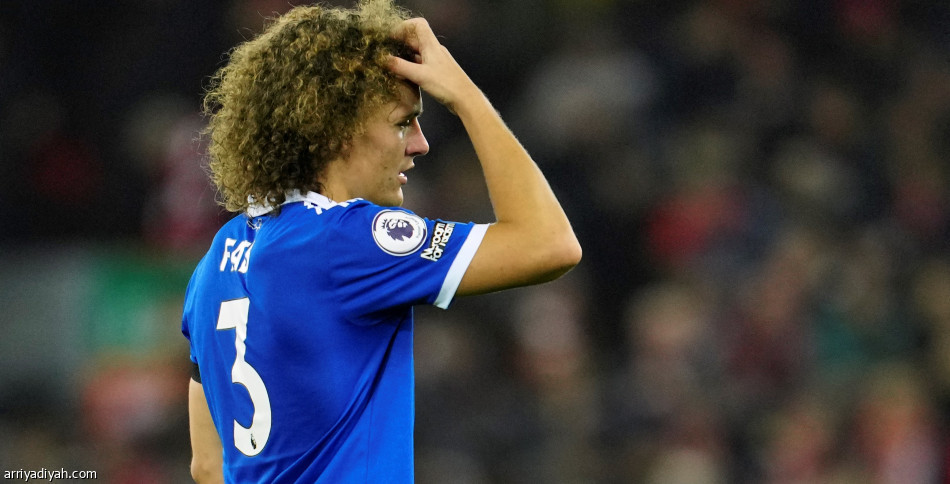 «النيران الصديقة» تمنح ليفربول نقاط ليستر