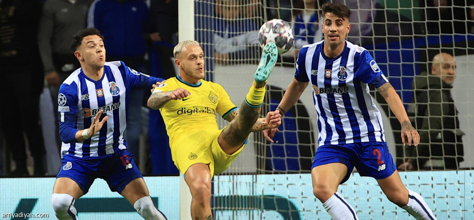 بعد 12 عاما.. إنتر في ربع نهائي الأبطال