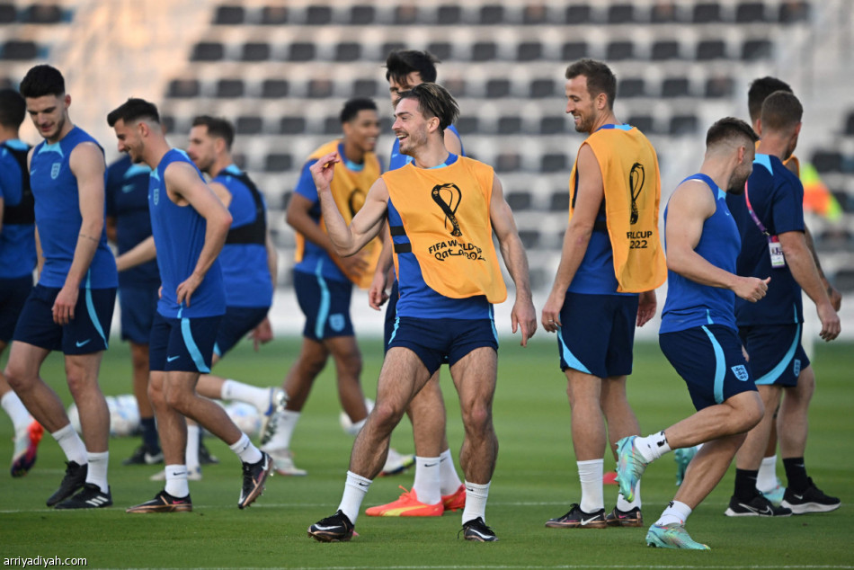 إنجلترا تبدأ مشوار المونديال بـ«الإيراني».. وصدام أمريكي ويلزي